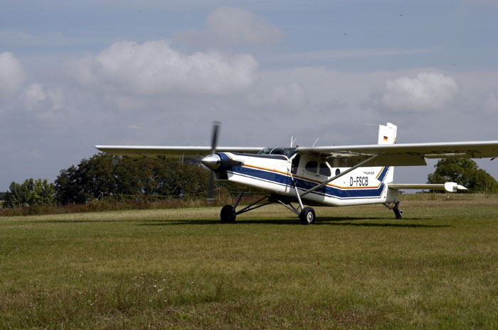 J33